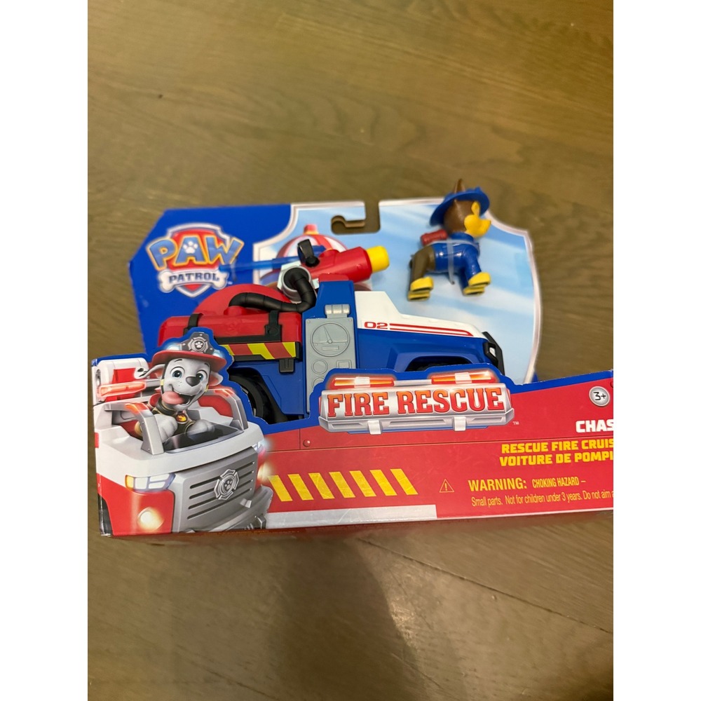 Paw Patrol Chase Rescue Fire Cruiser Vehicle and Figure Set Spin Master